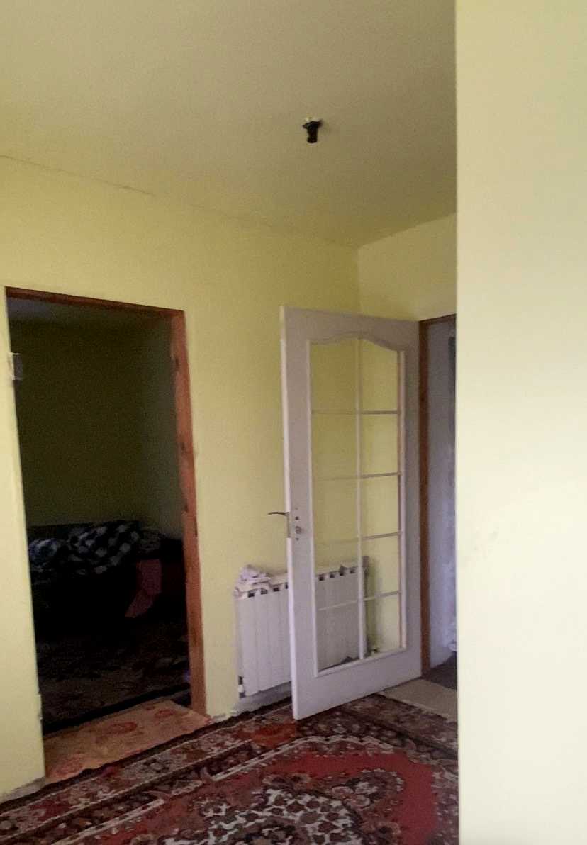 1868867477206117
