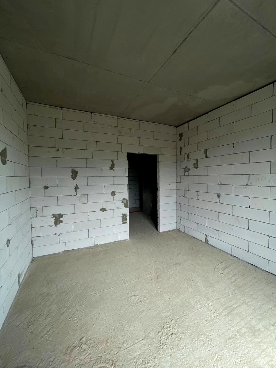 1868868457676788