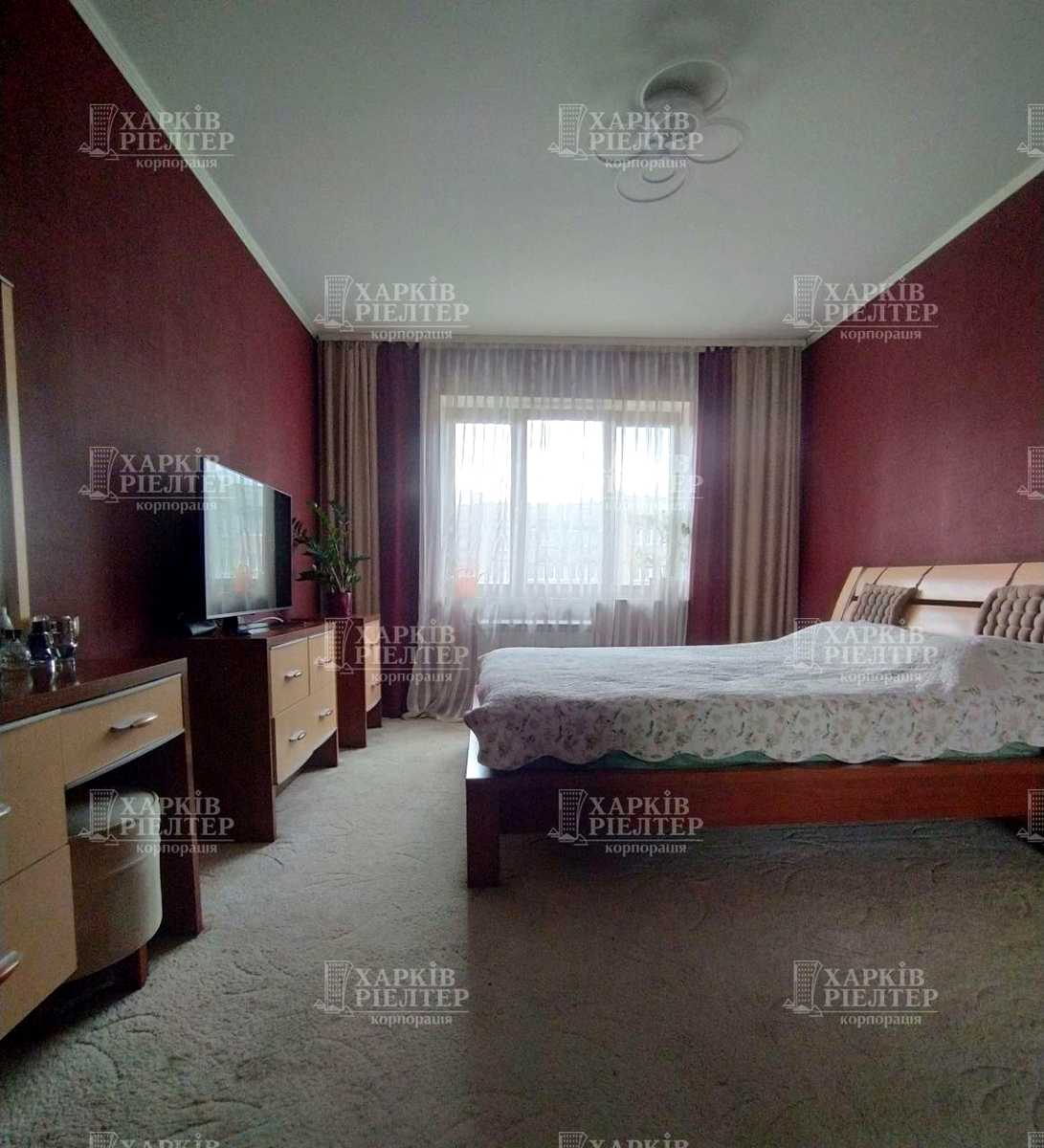 1868876466693963