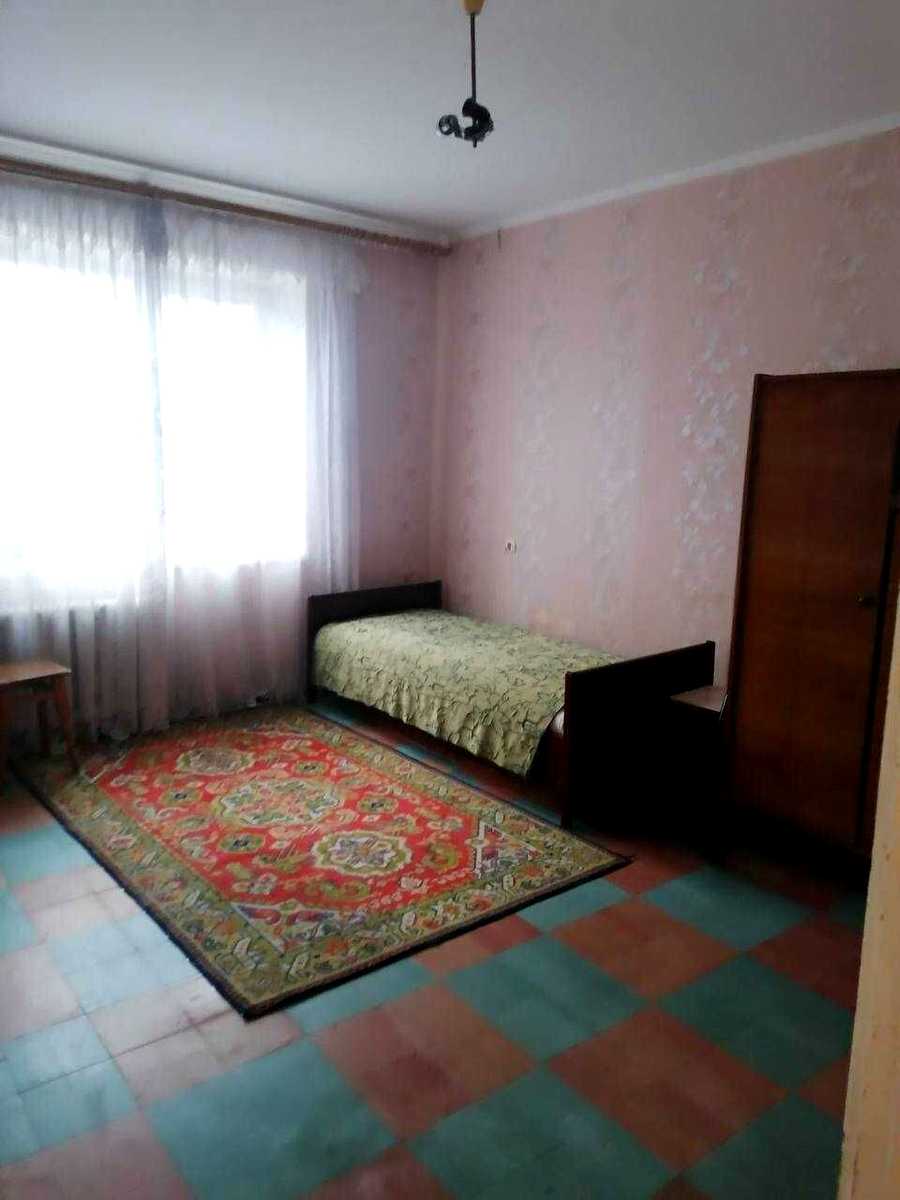 1868879539002363