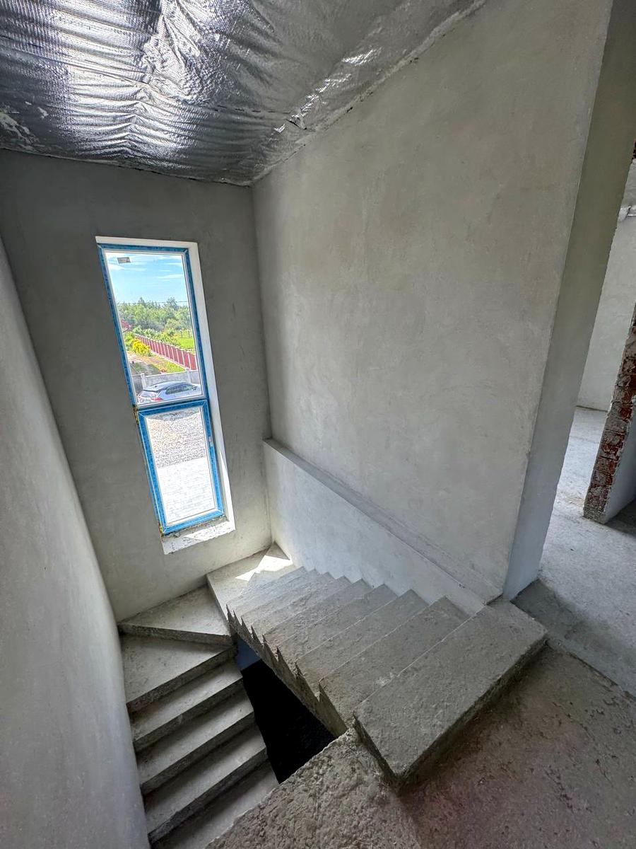 1868879804674363