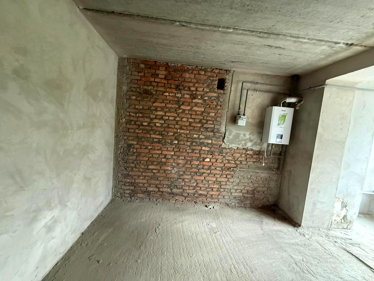 1868880783699973