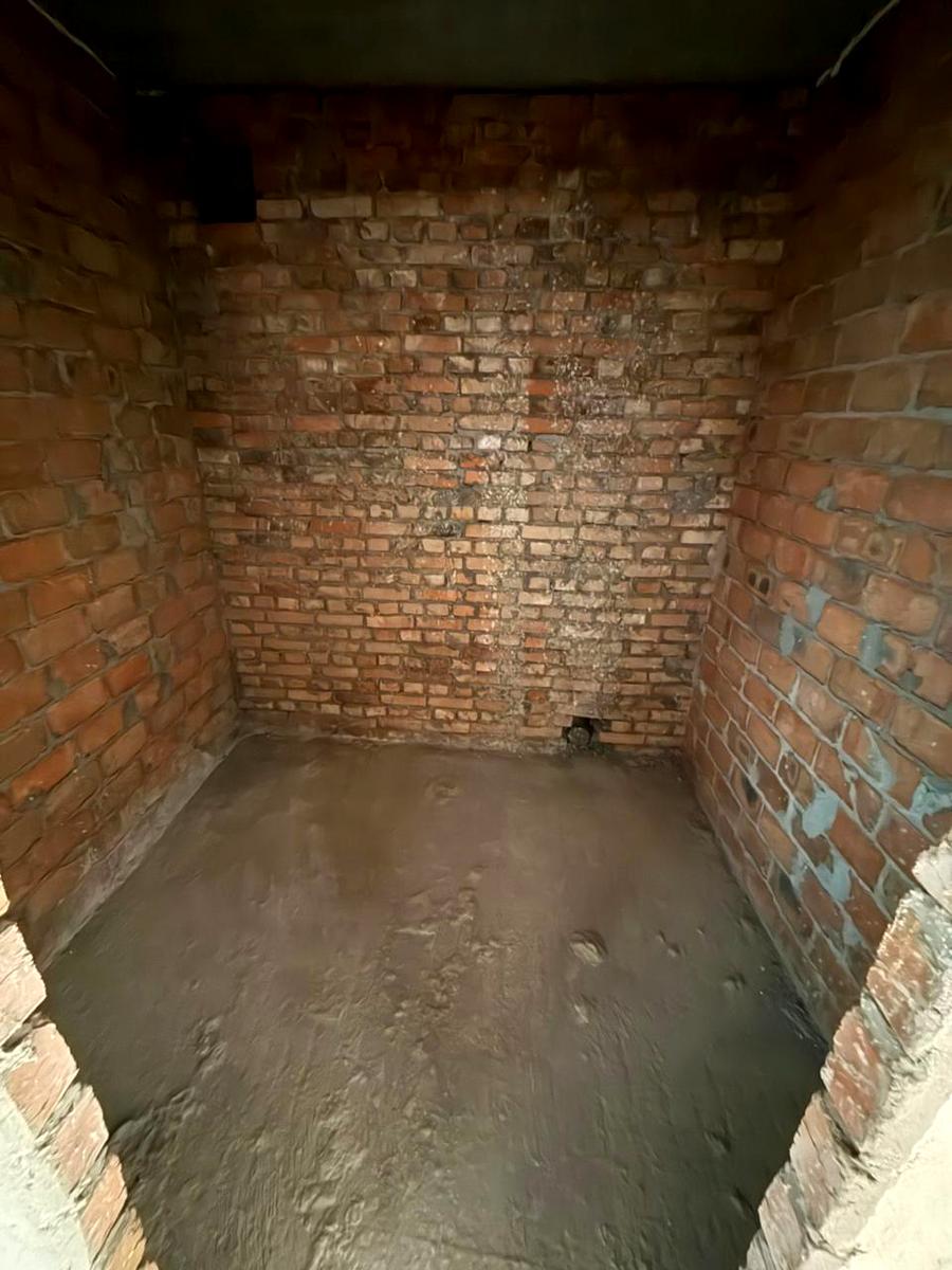 1868880783701980