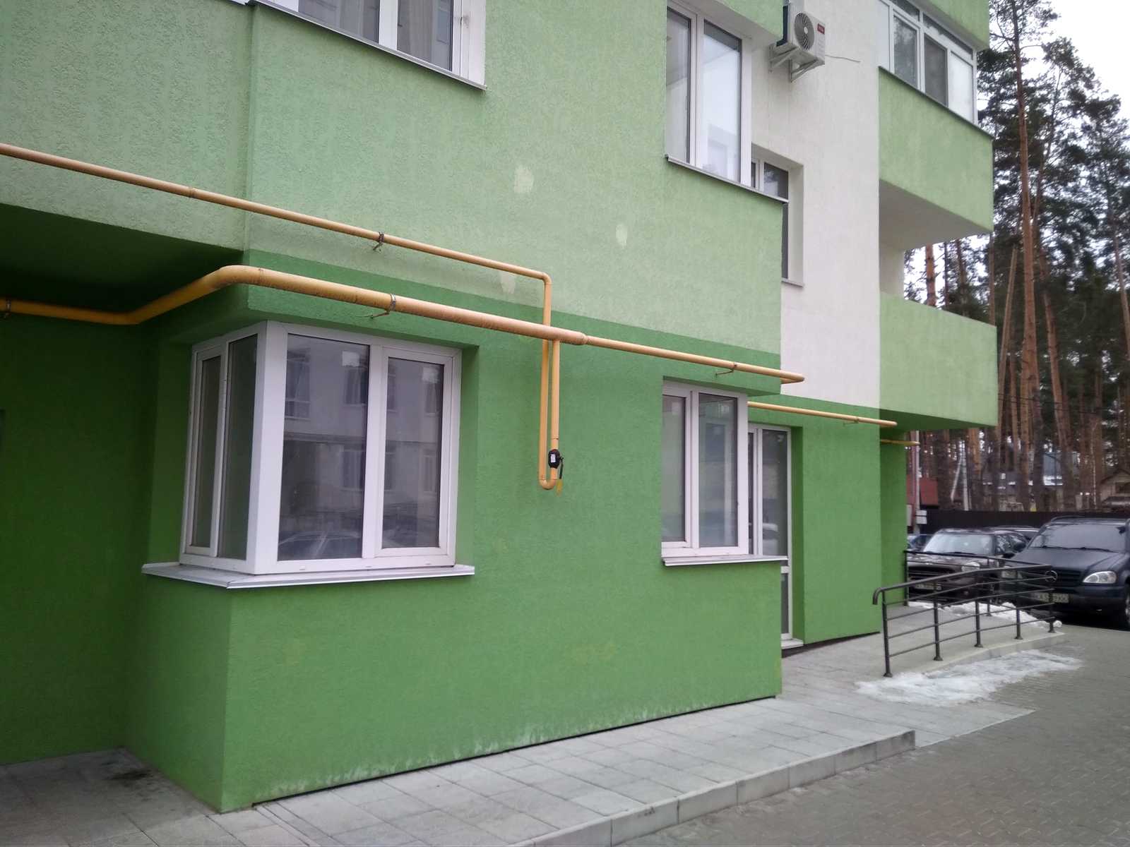 1868883436655495