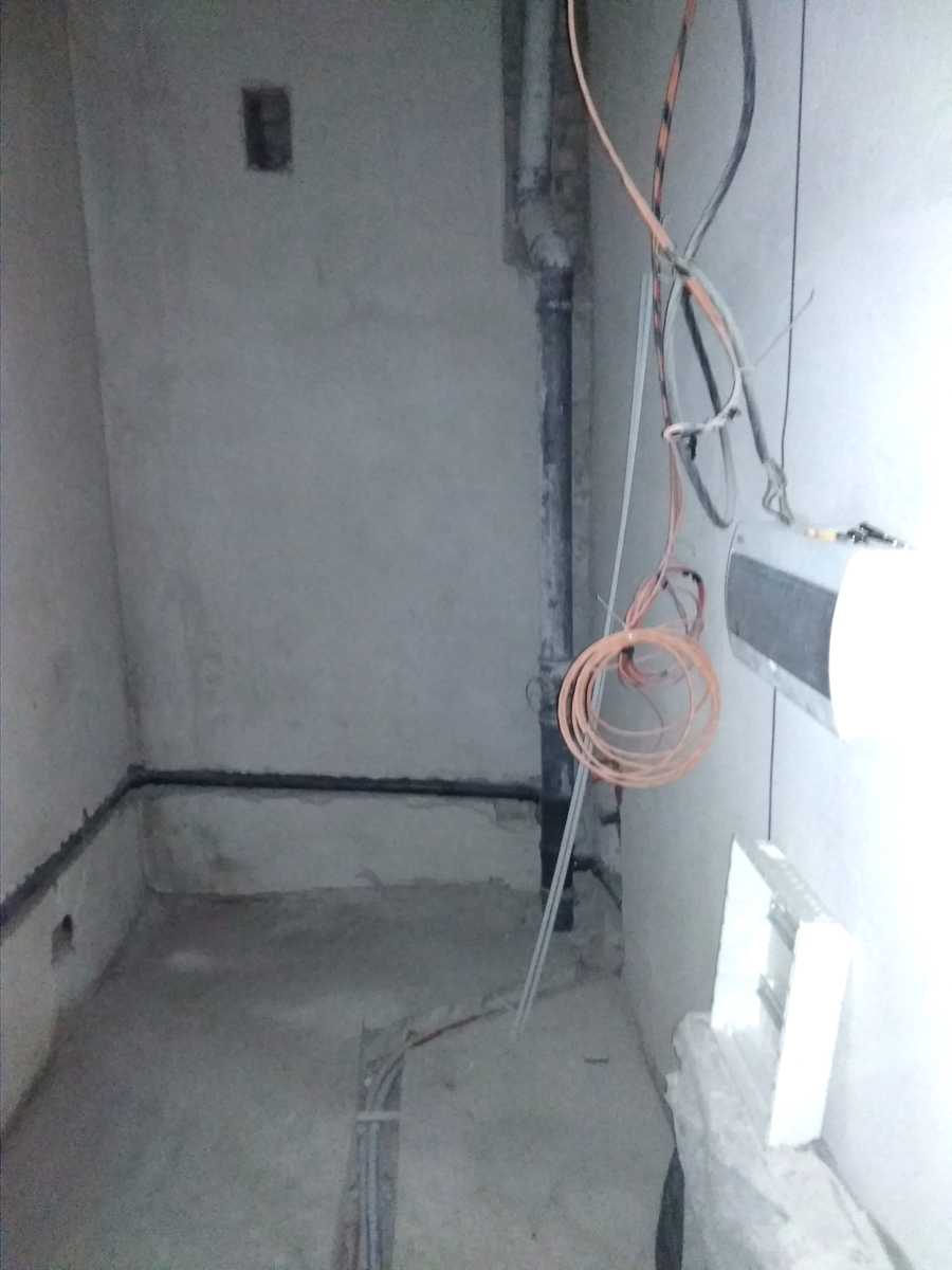 1868883449205732