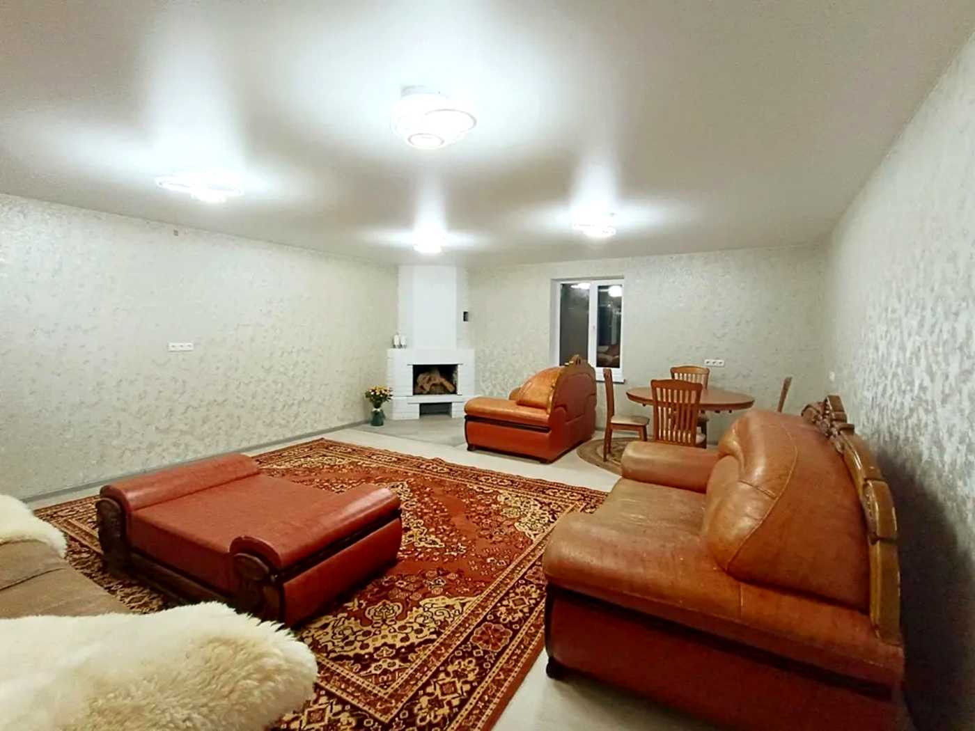 1868888407397271