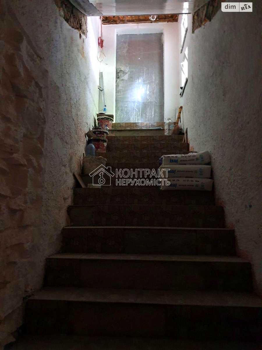 1868899617275920
