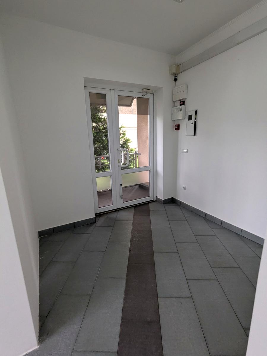 1868910568597276