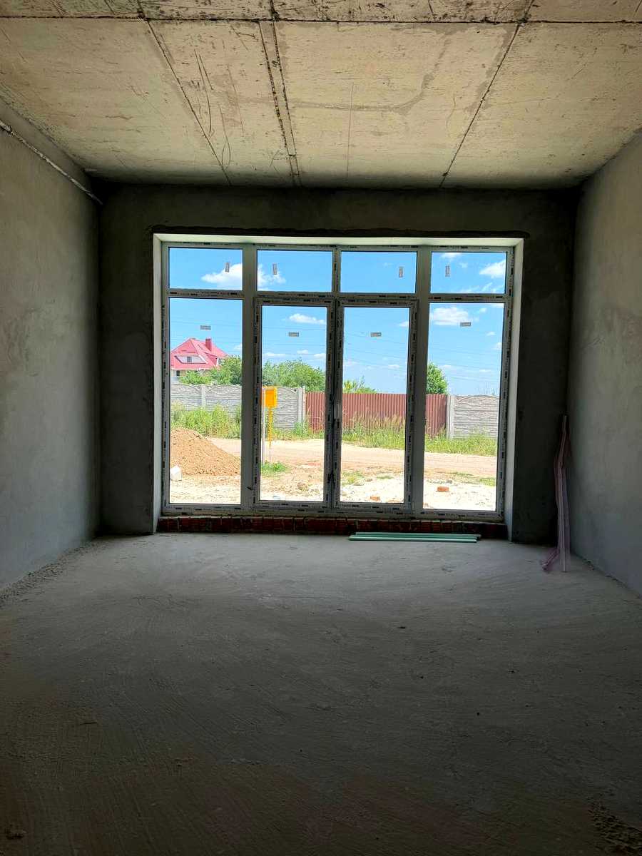 1868952056120879