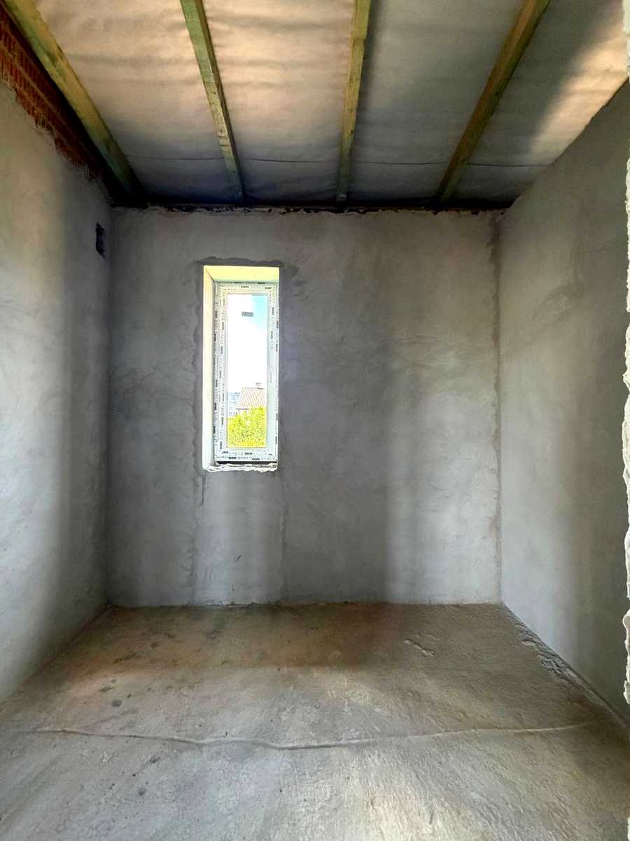 1868952059246516