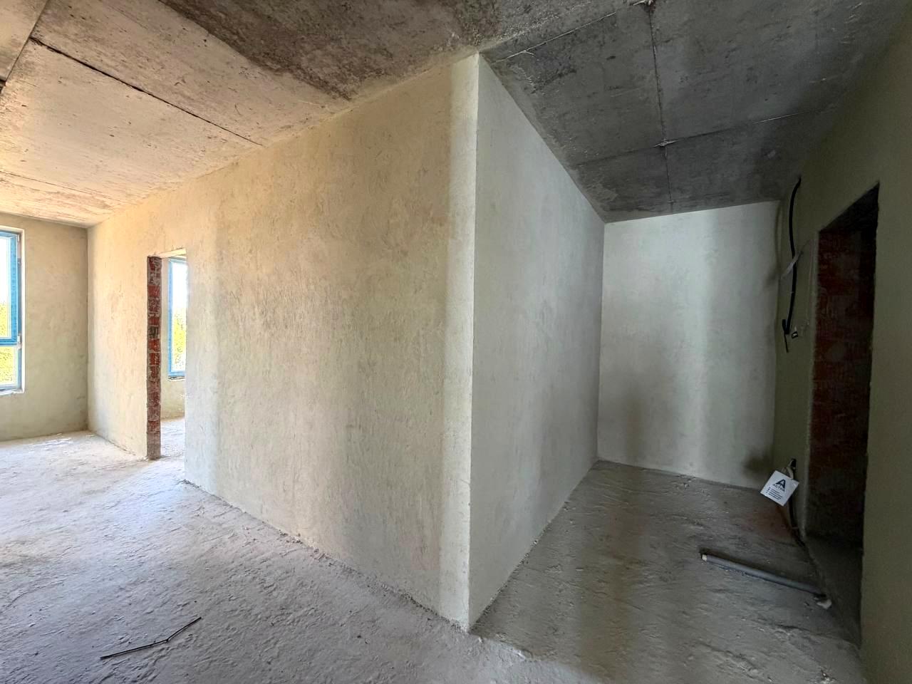 1868952919430471