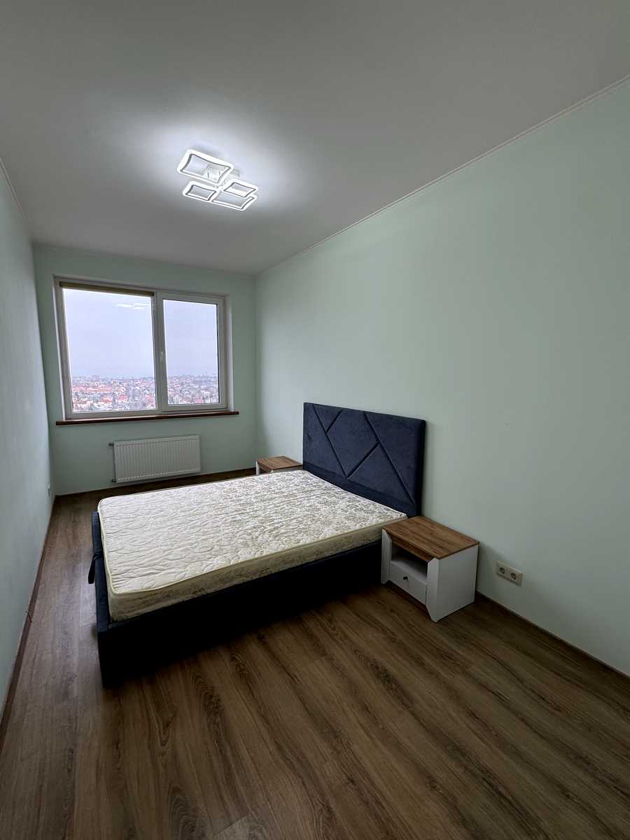 1868953764504715