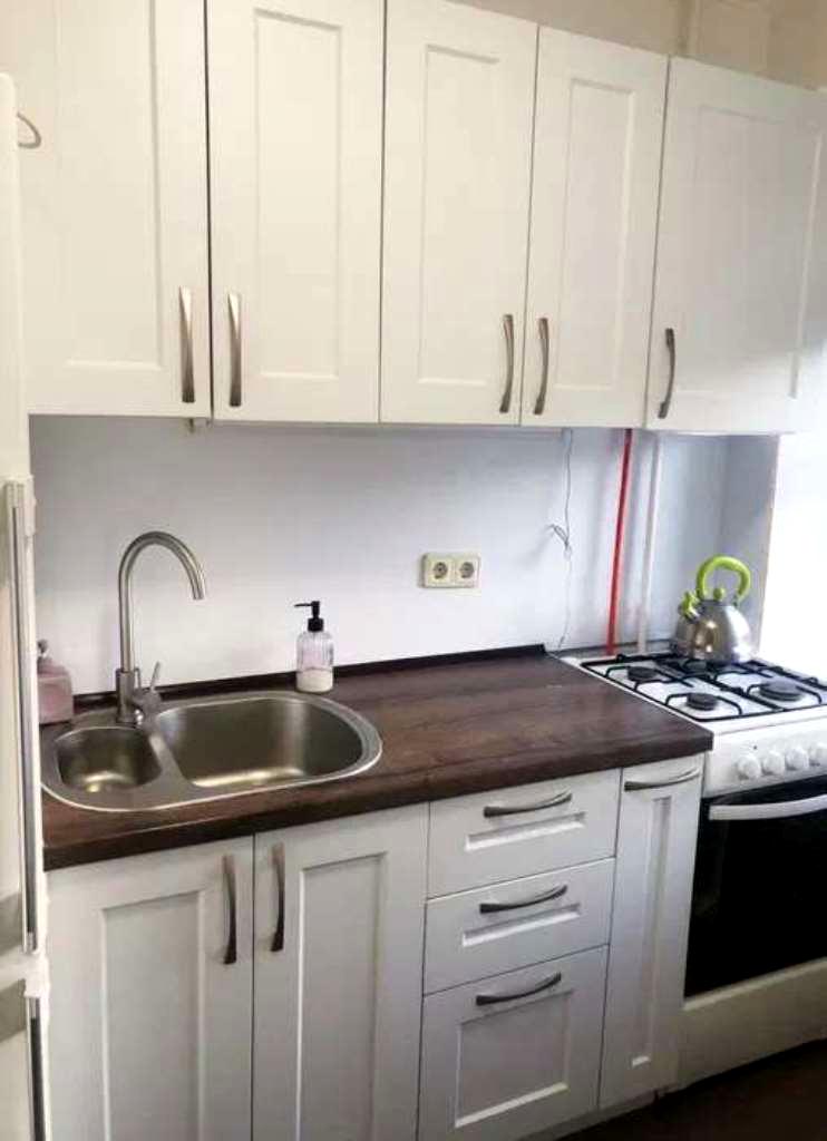 1868958952545546