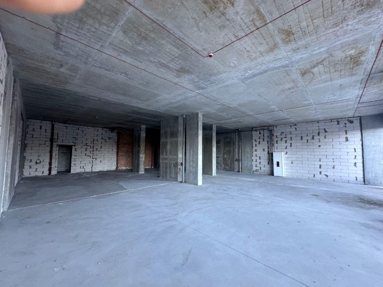 1868962713831850