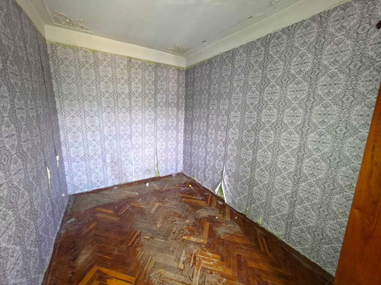 1868962766513952