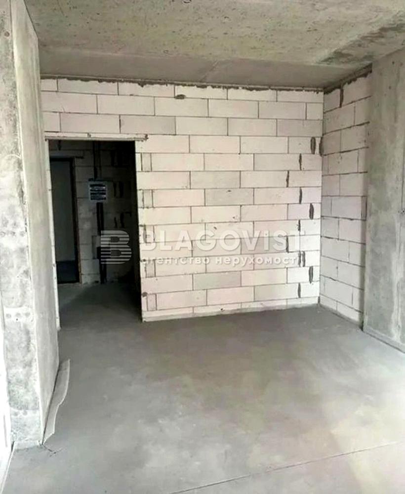 1868963933891793
