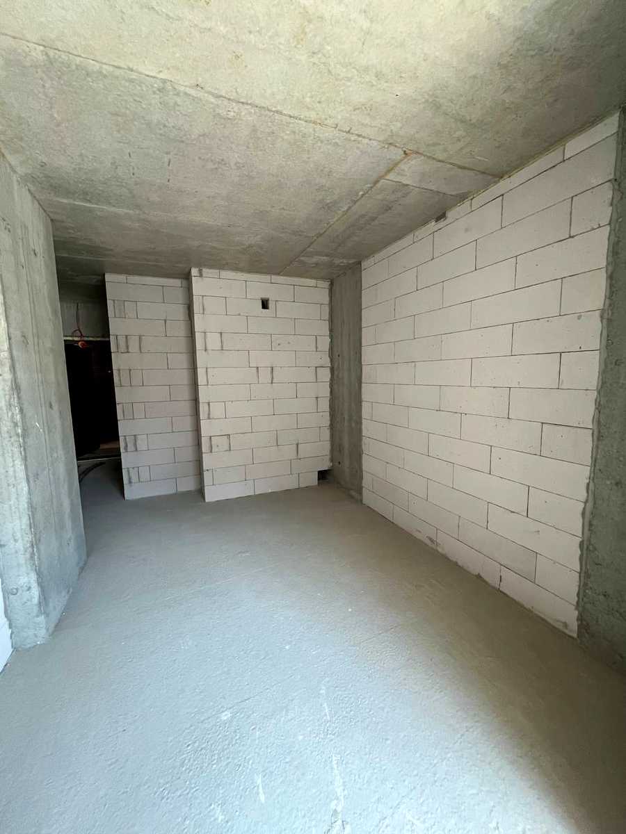 1868968738670955
