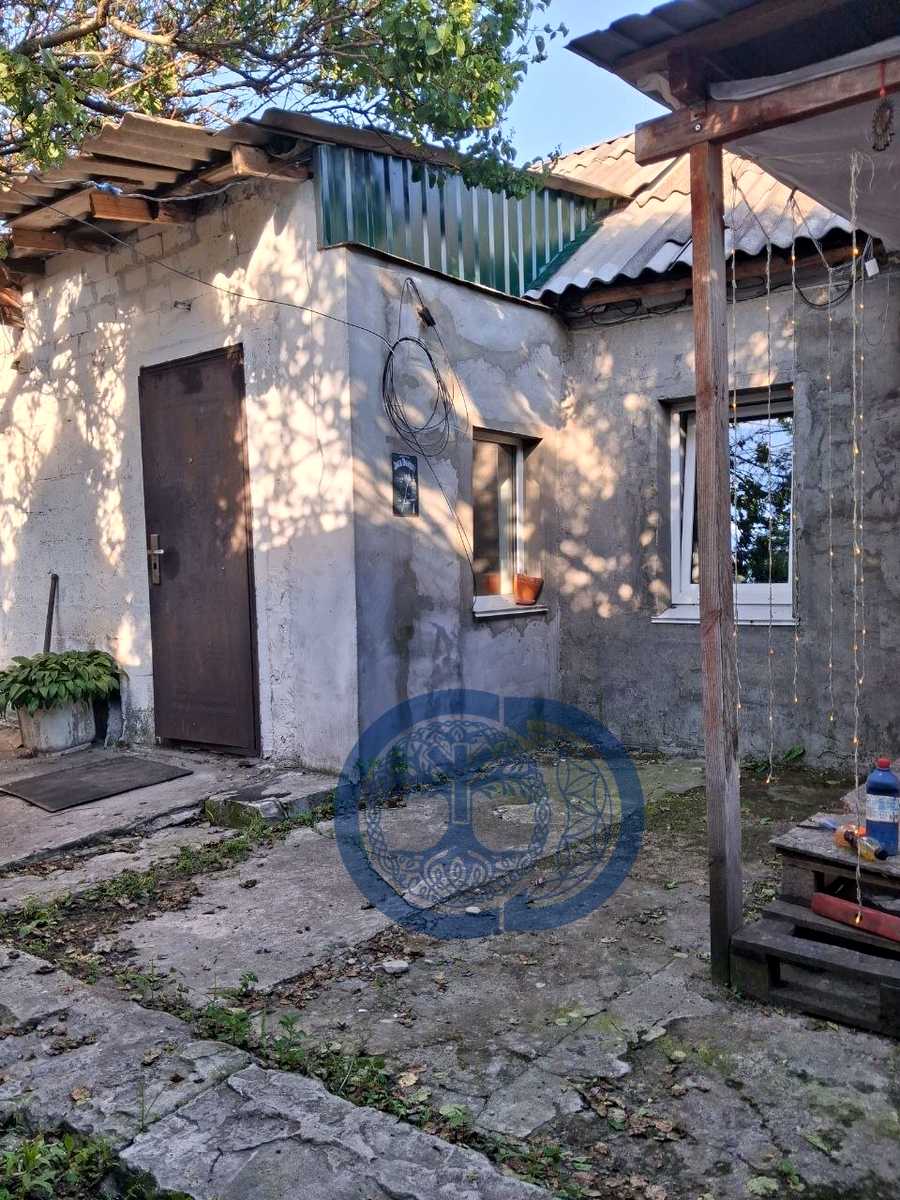 1868972425995254