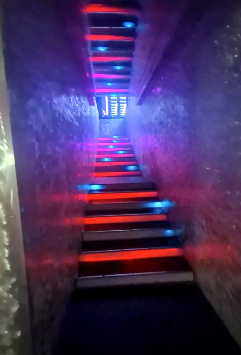 1868973703554122