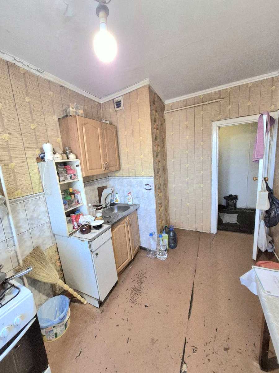 1868975553670293