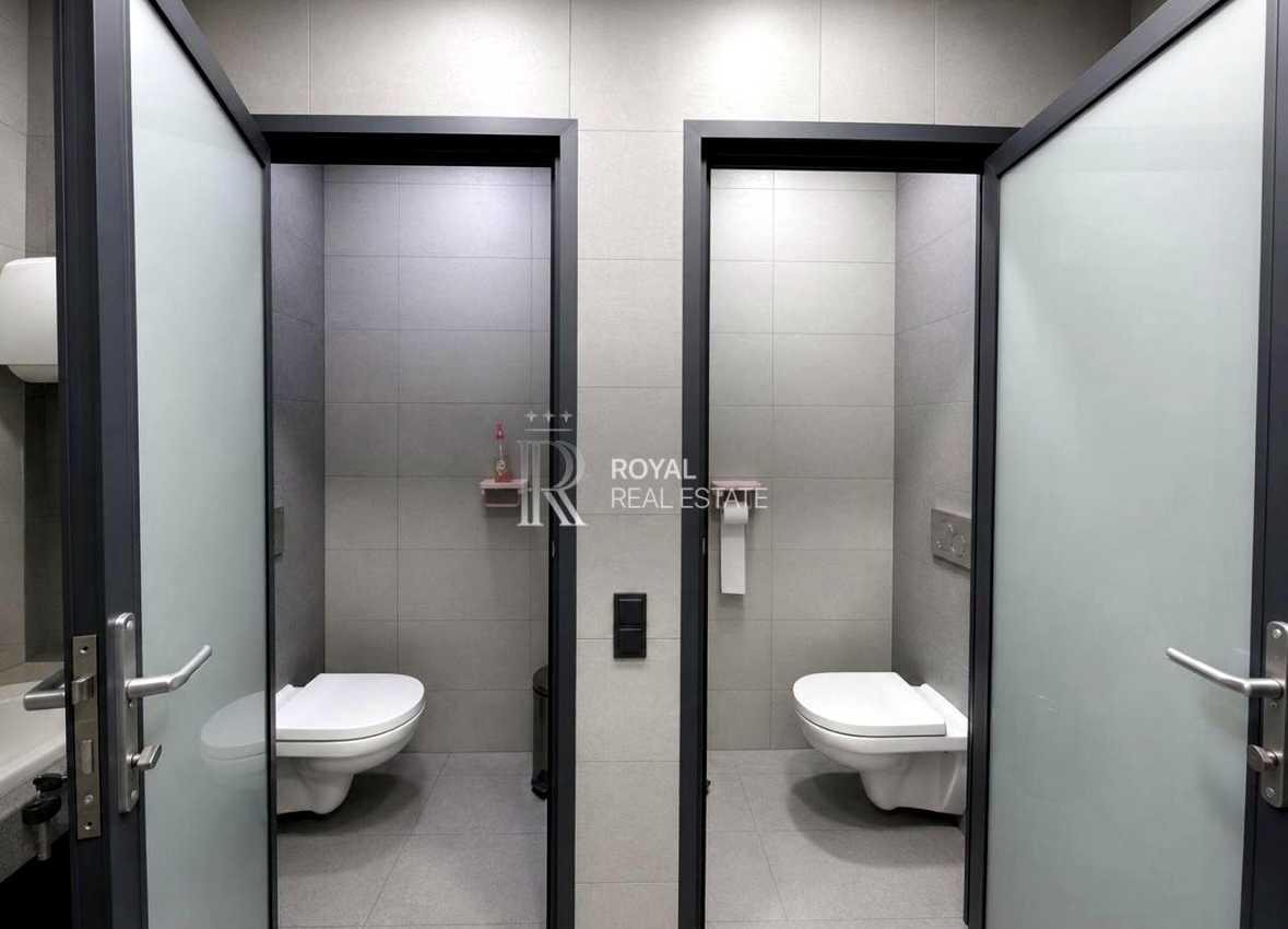 1868977290437486