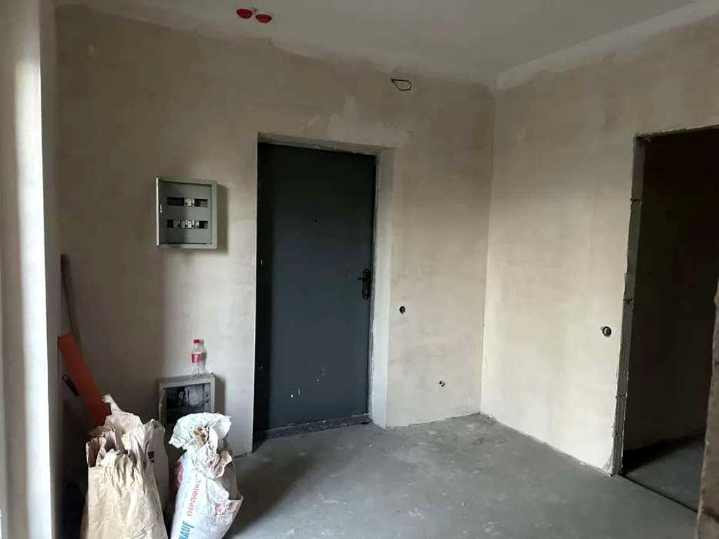 1868979282449750