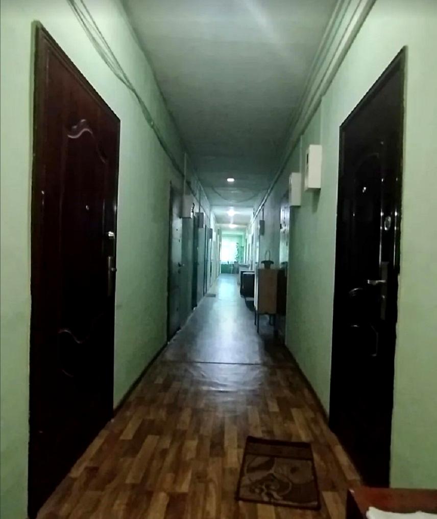 1868980775439425