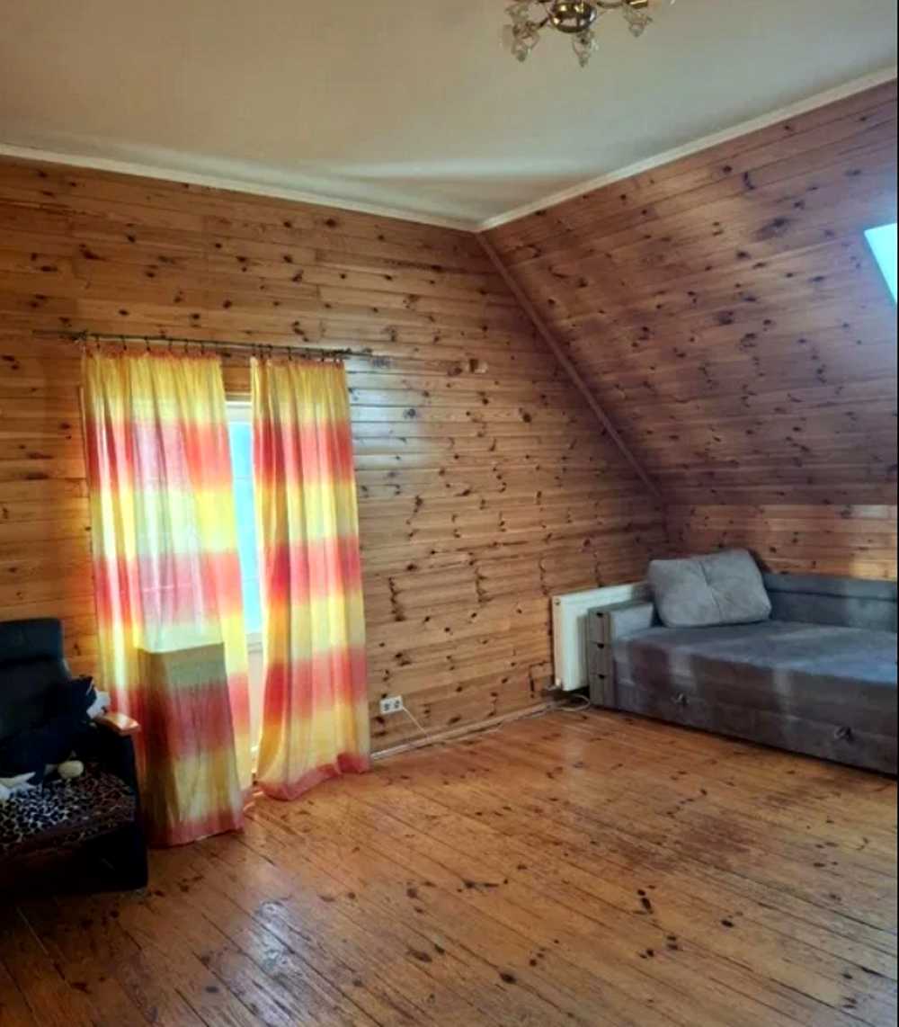 1868995572193061