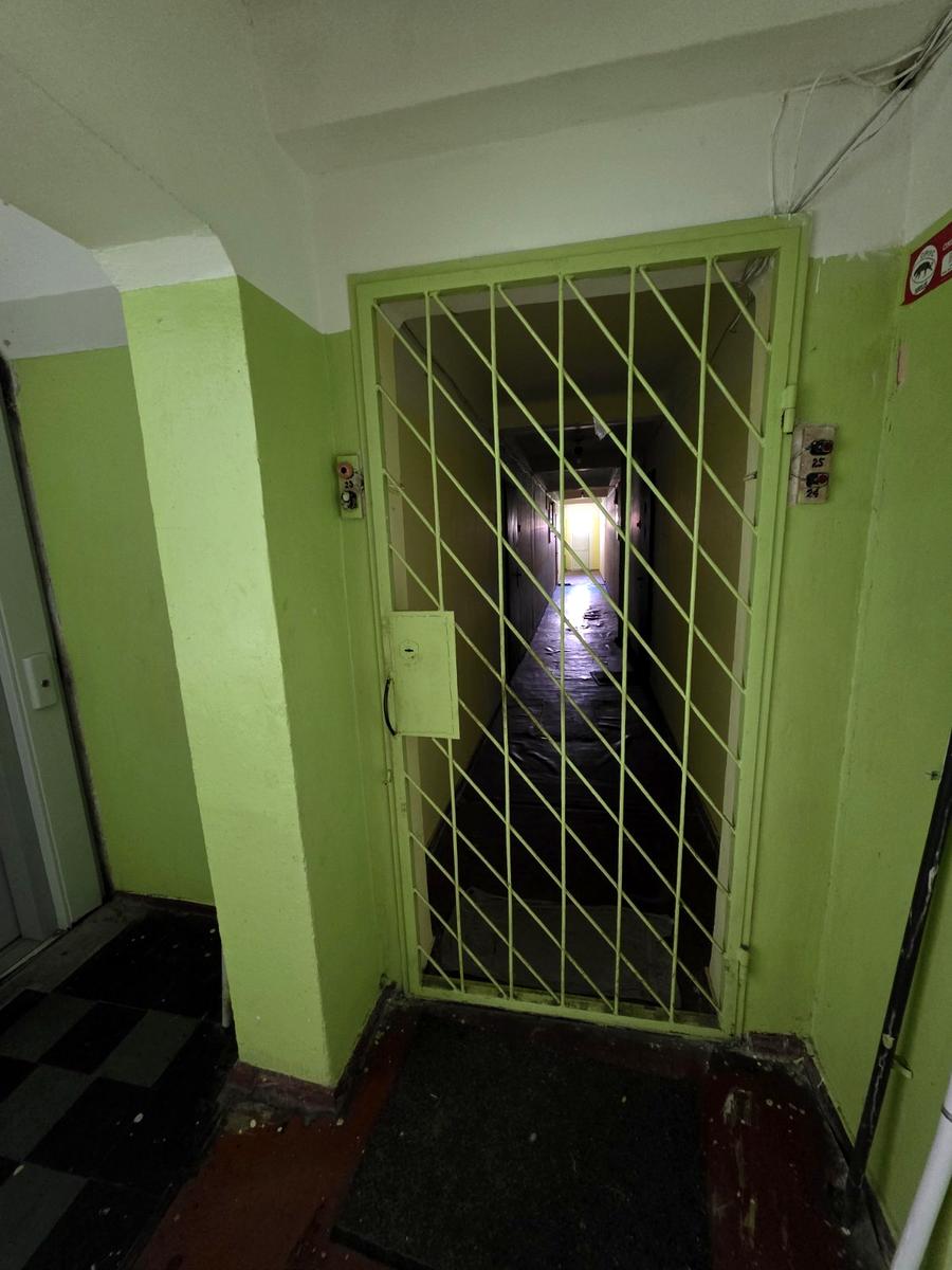 1869034023325080