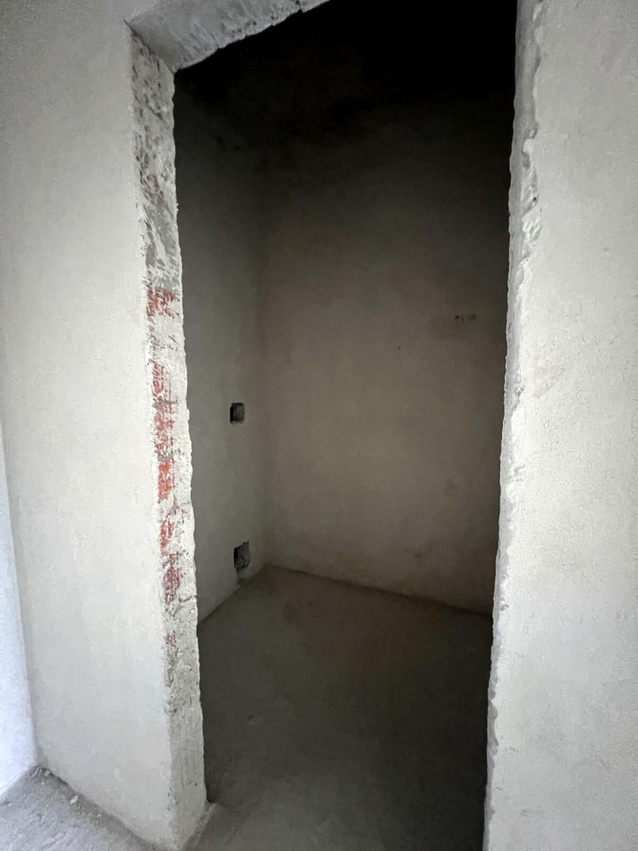 1869035584221369