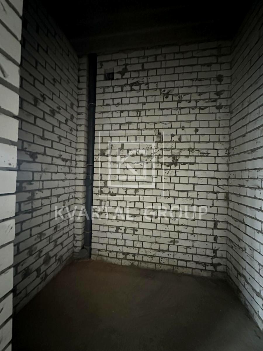 1869041309541491