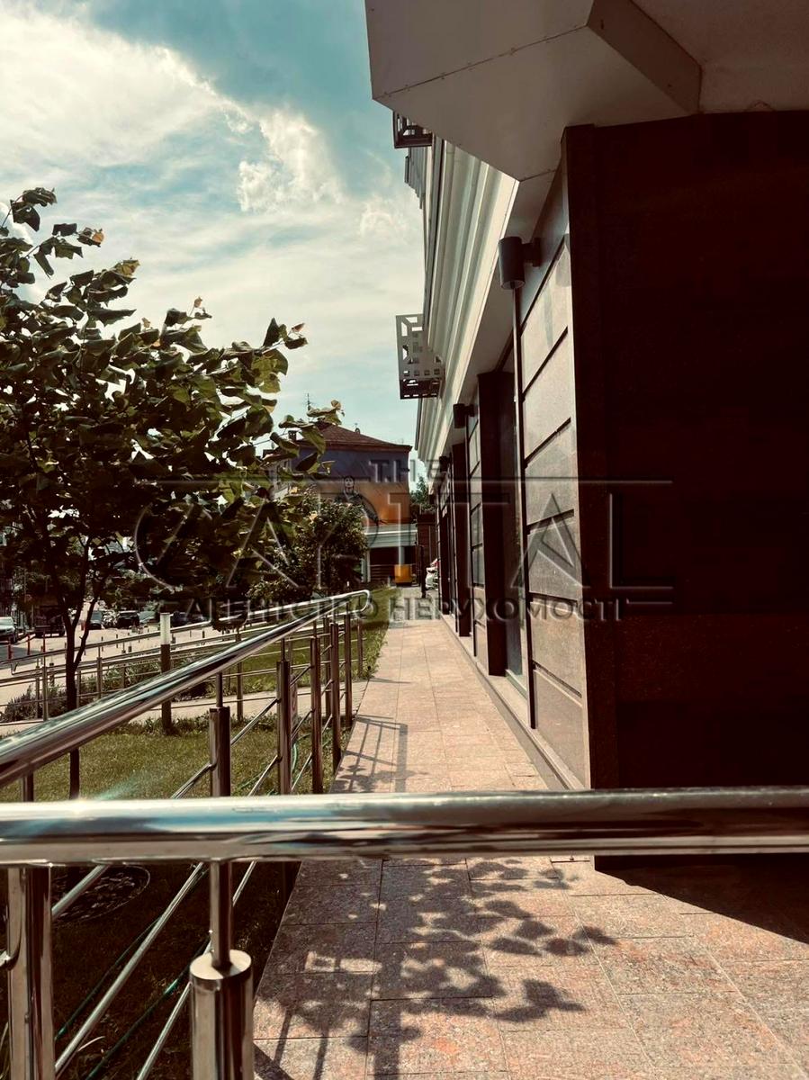1869043988346099