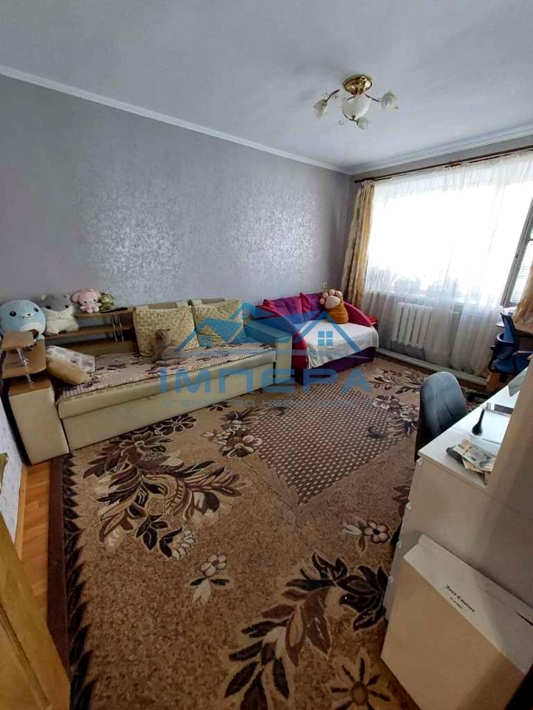 1869046455793255