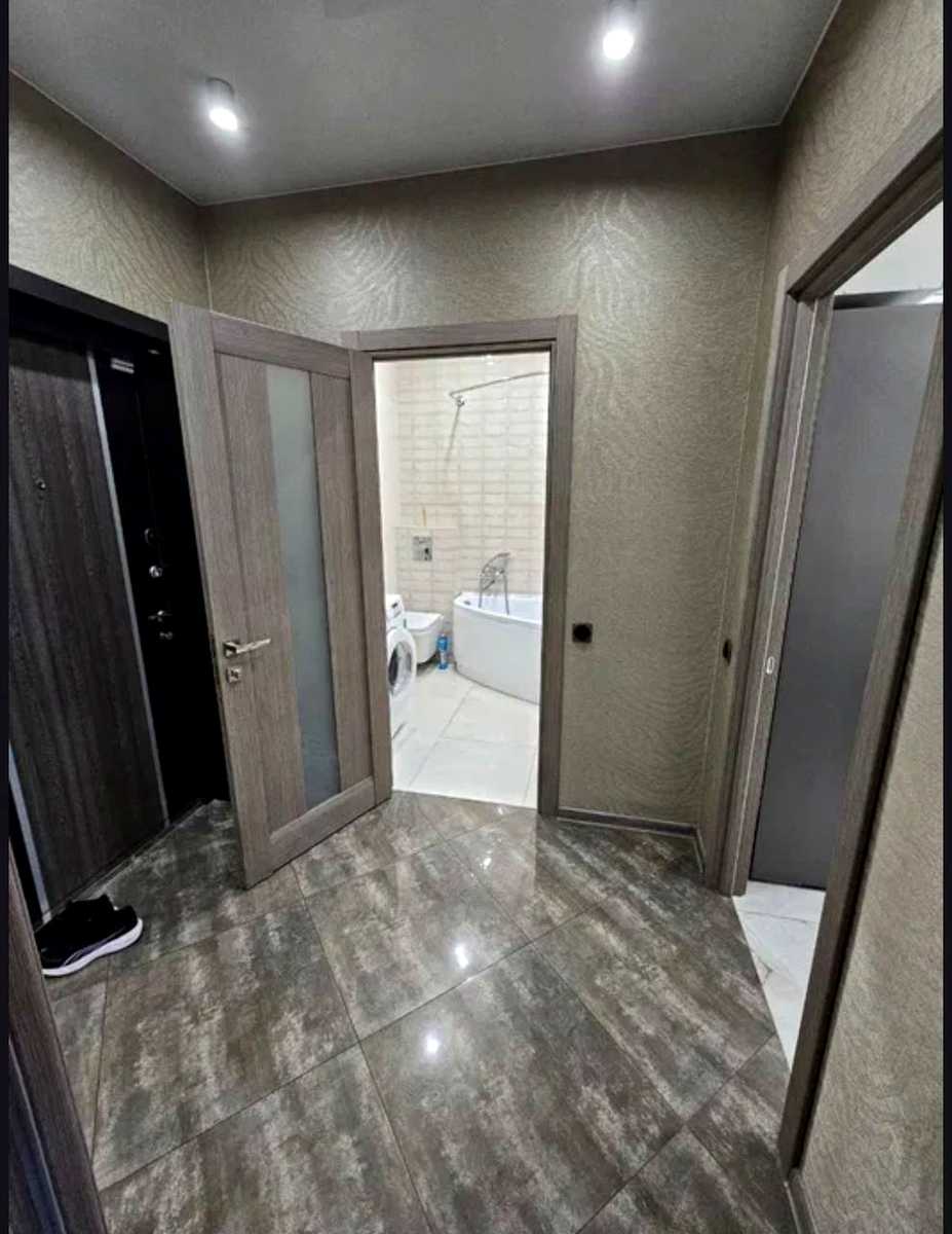 1869047107181790