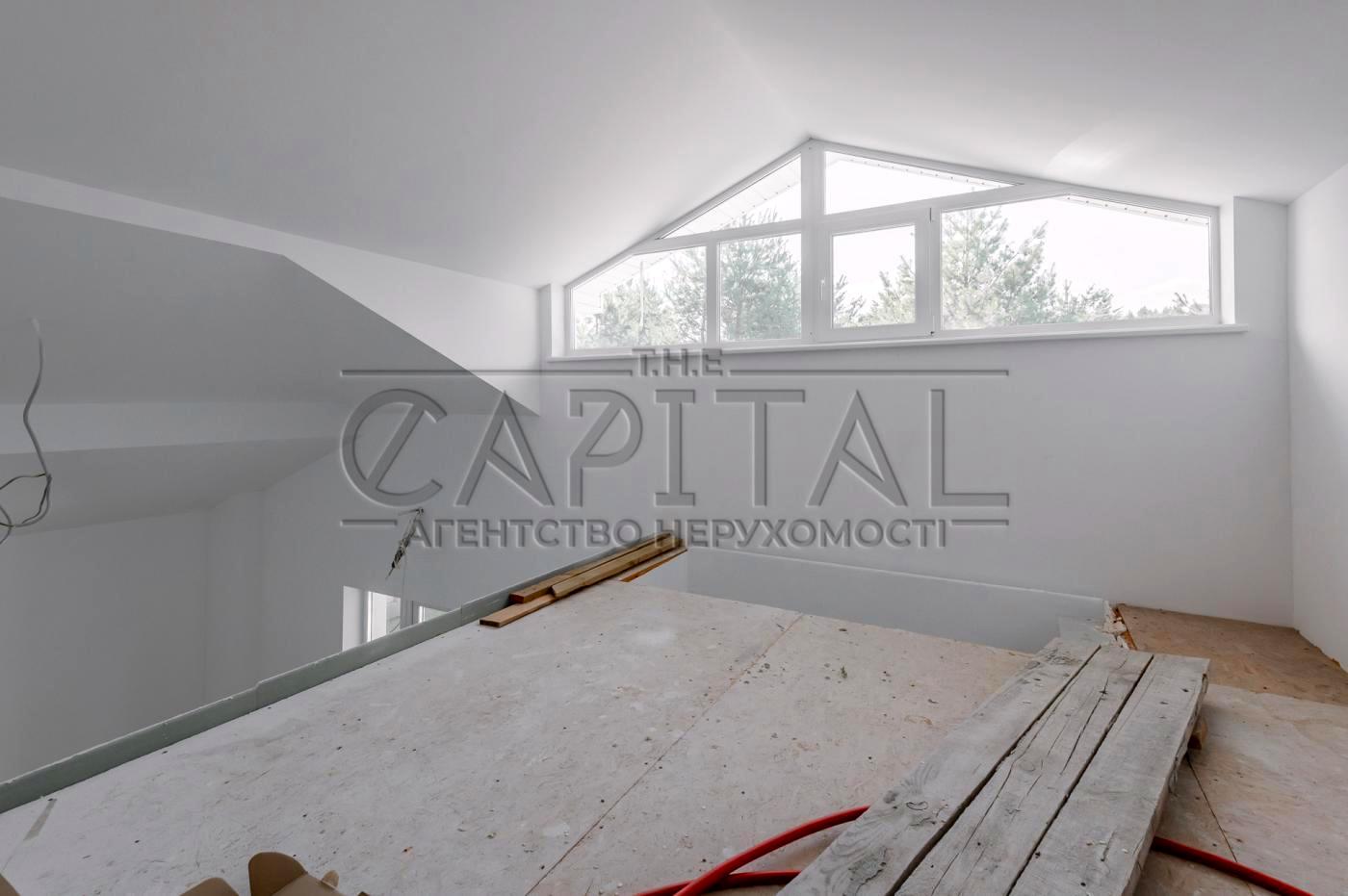 1869048530886533