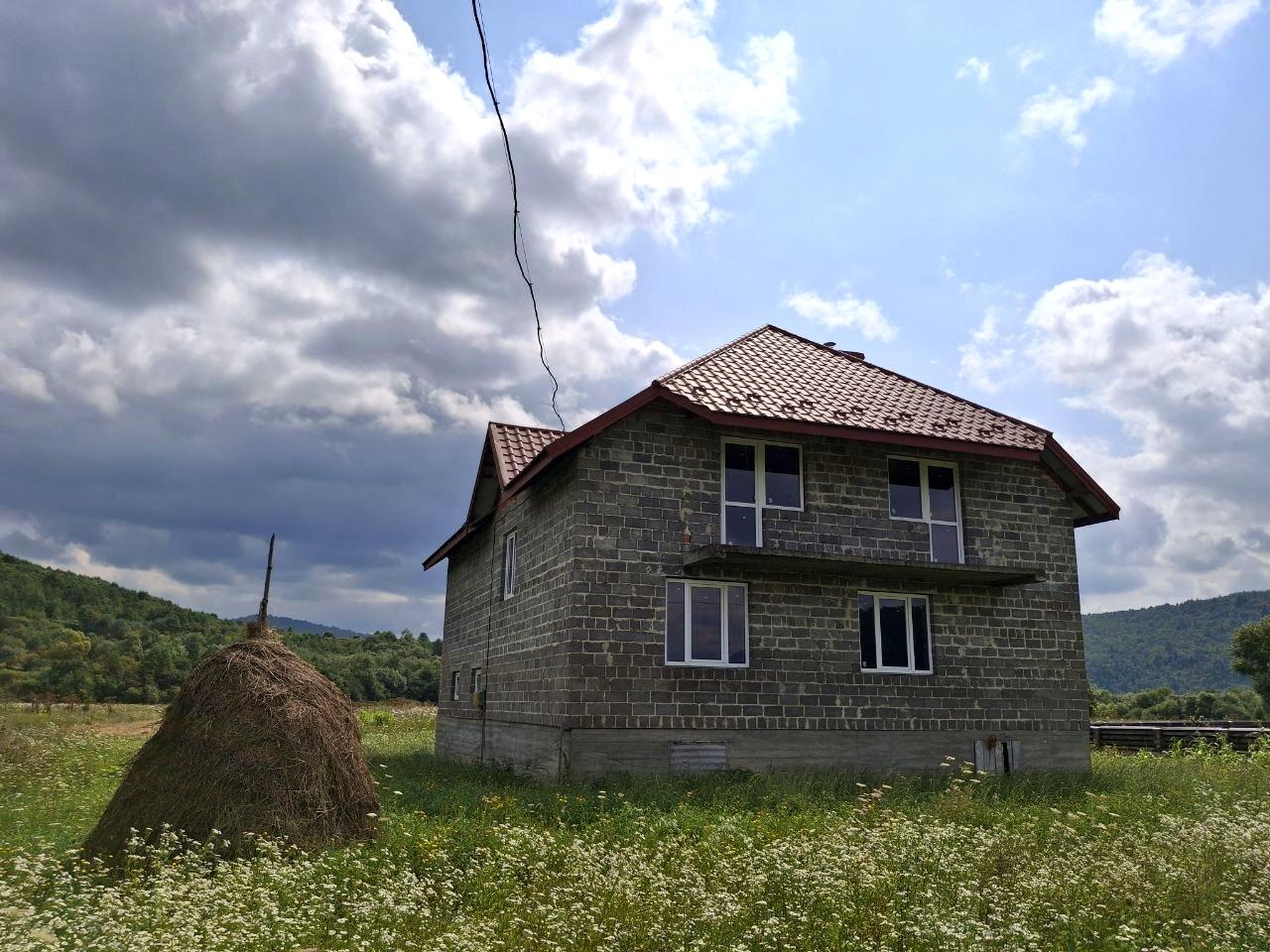 1869050278564362