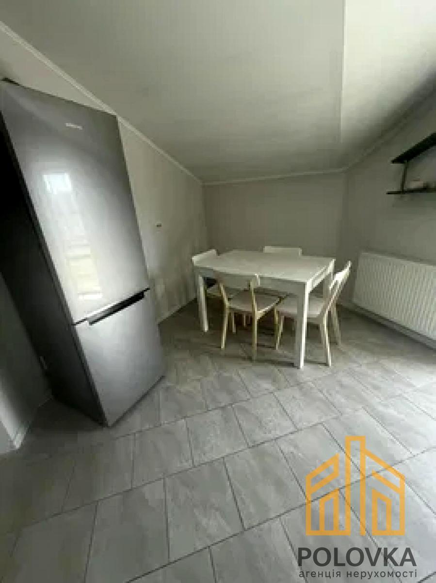 1869052566602122