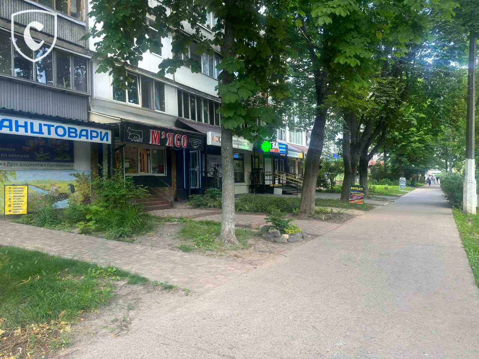 1869056750521579