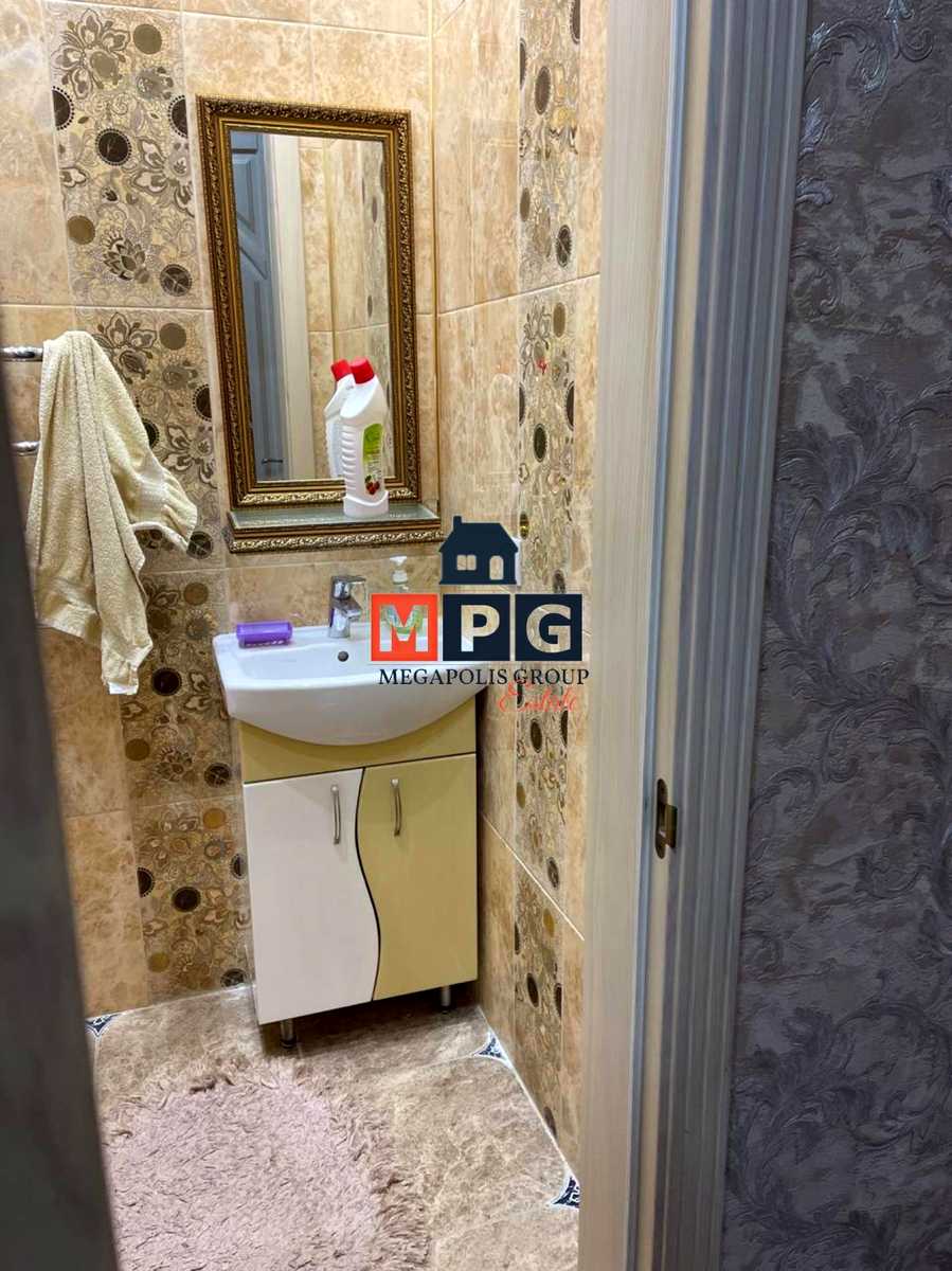 1869058831974040.jpg