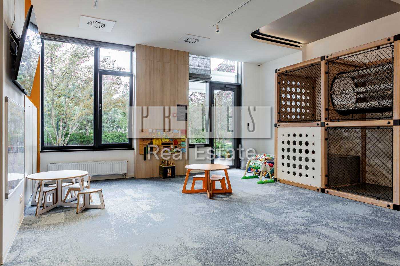 1869059812805784