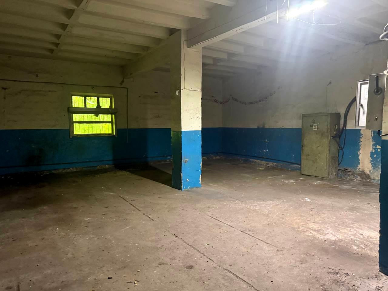 1869063193470969
