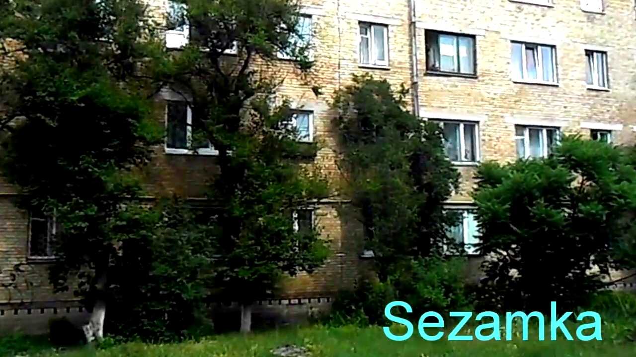 1869087642184799