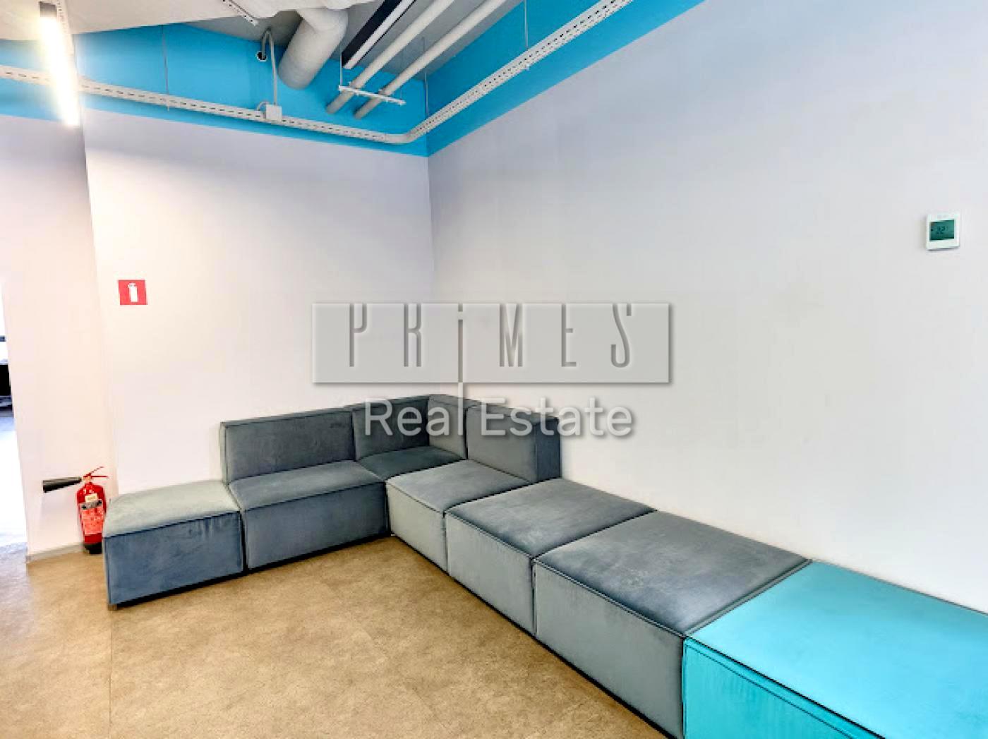 1869097934837816