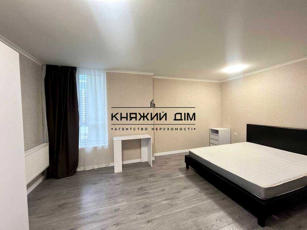 1869132169125565