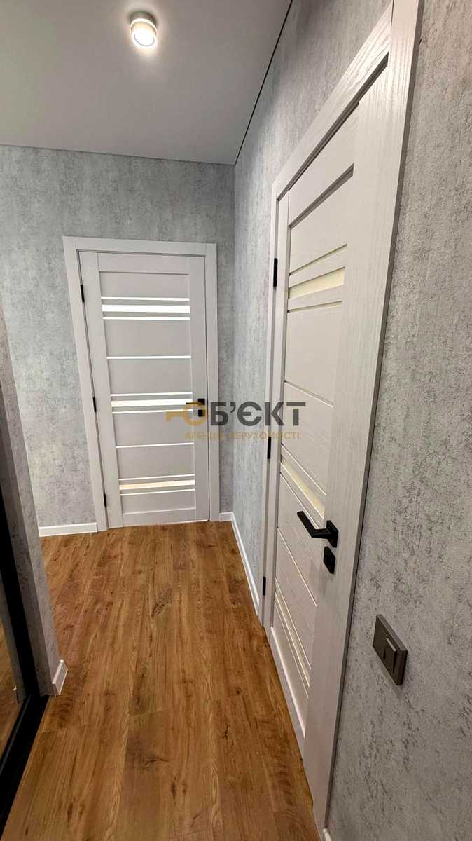 1869142628813320