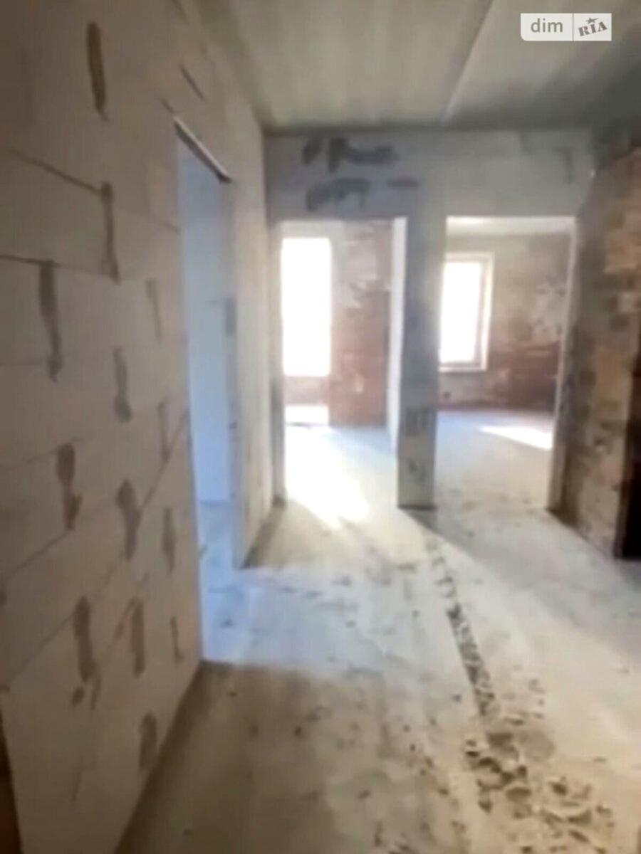 1869158830233066