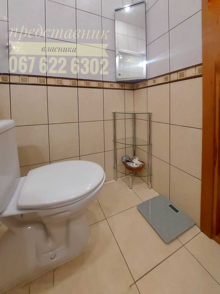 1869161217645912