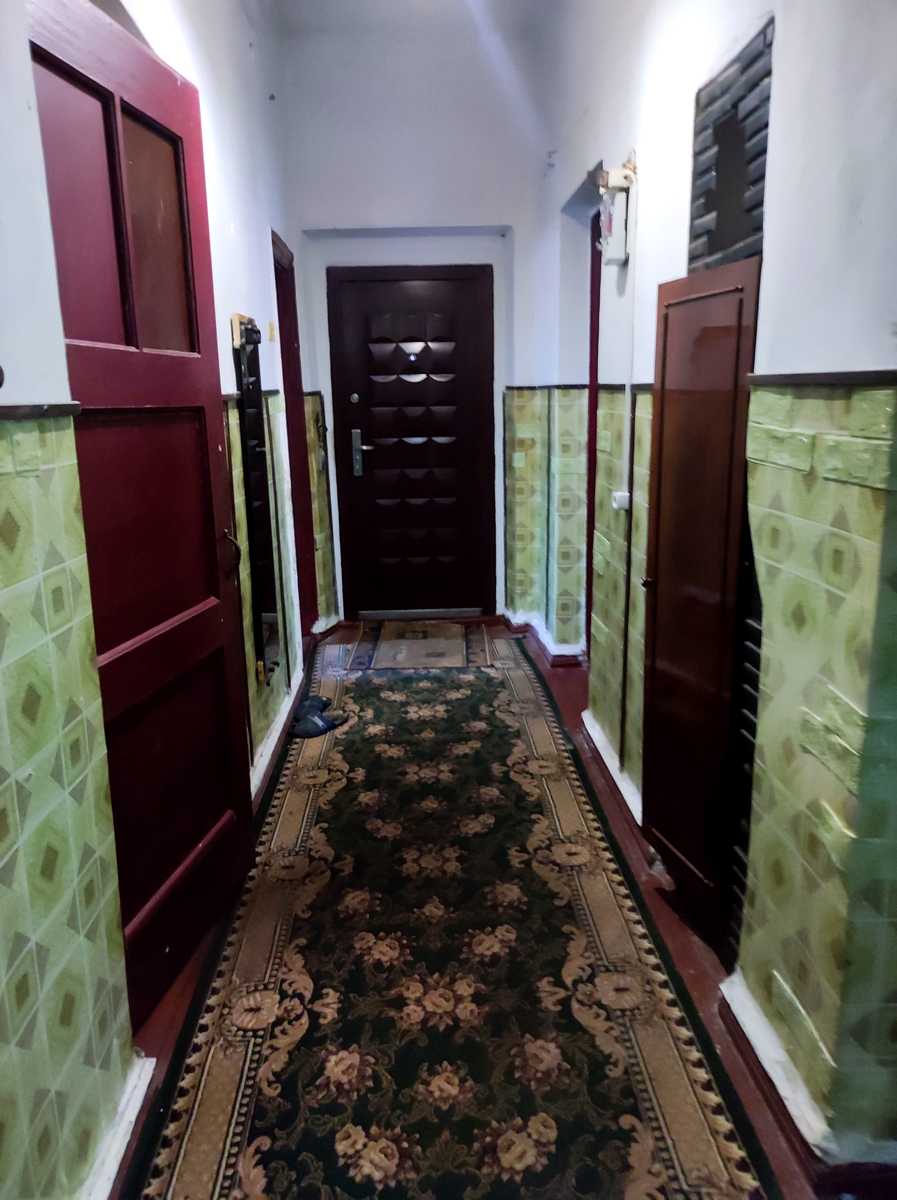 1869260403377423