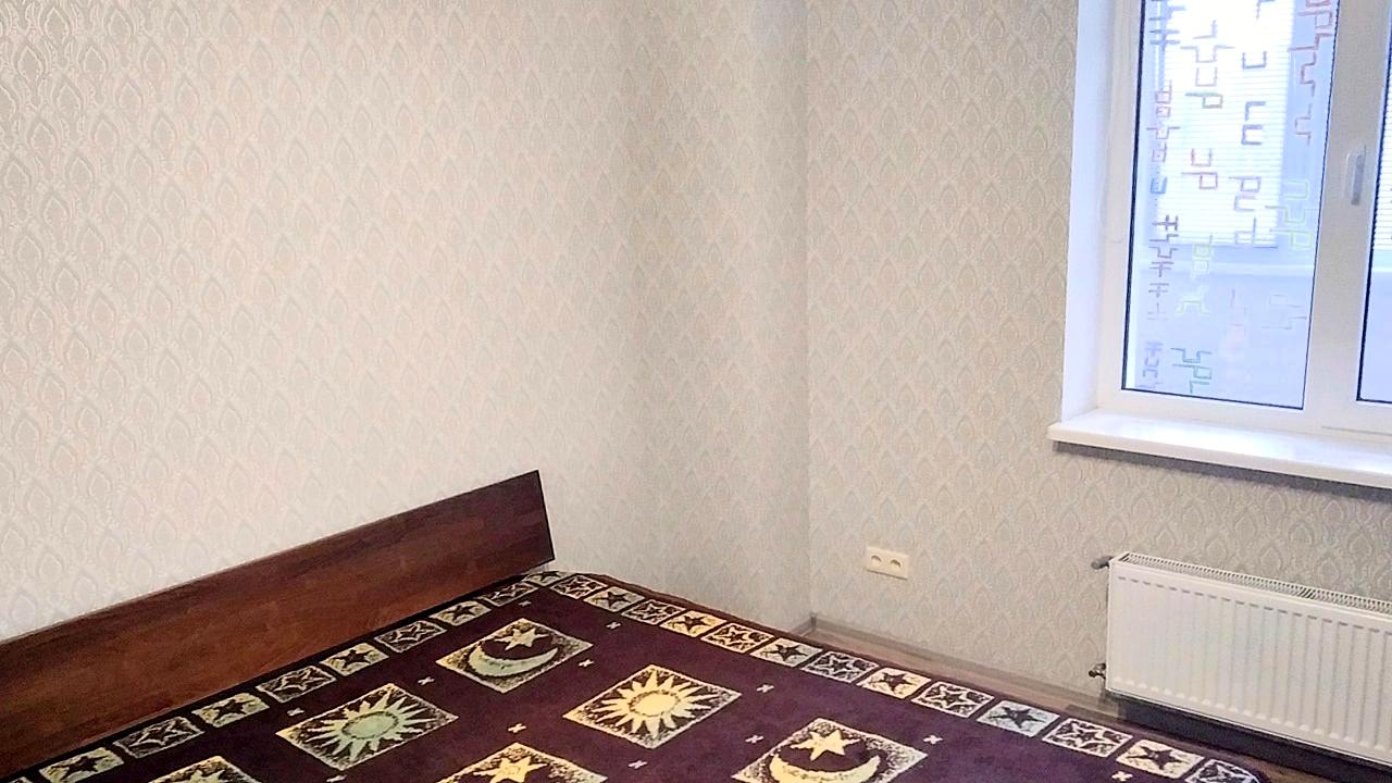1869269867367888