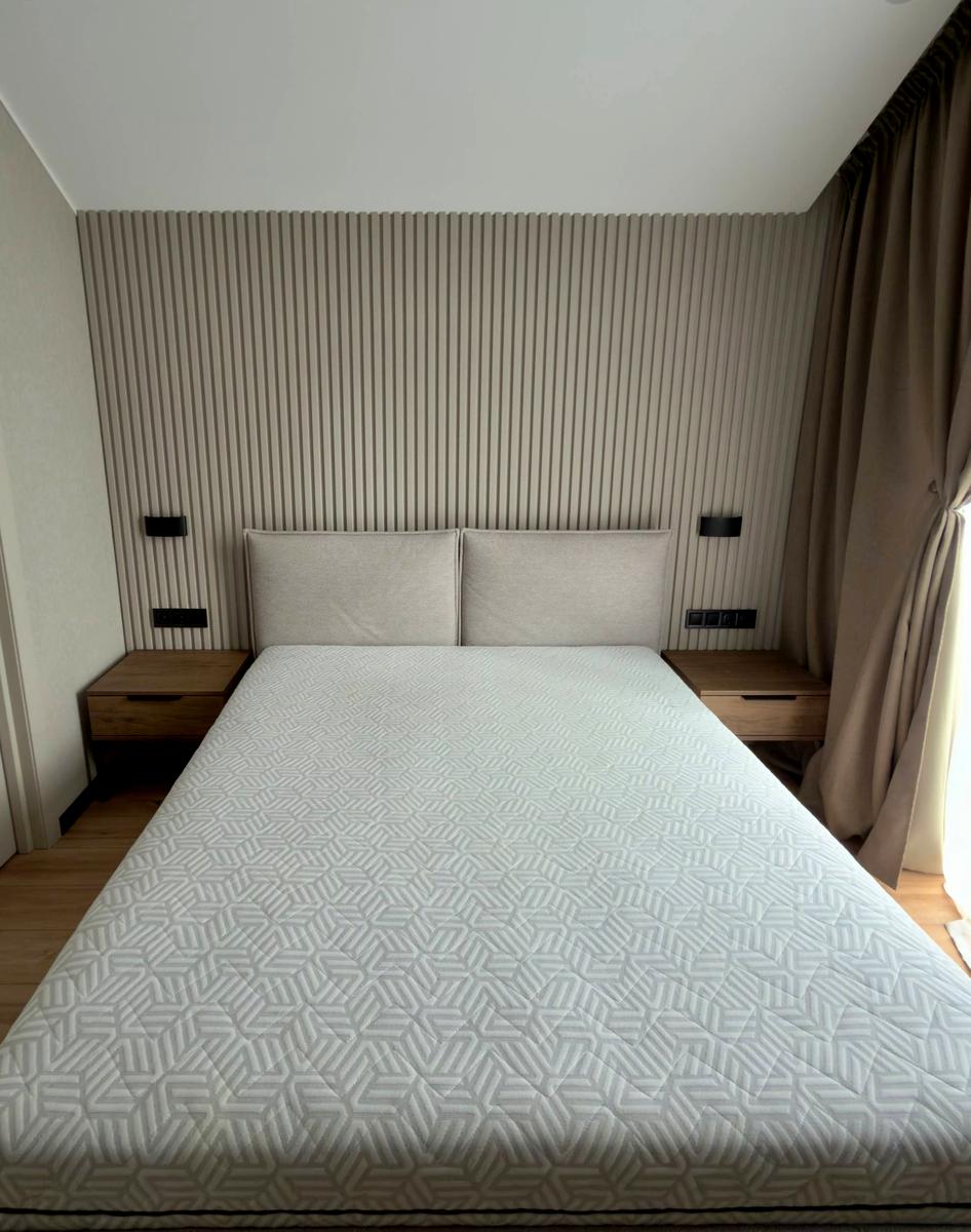 1869311242719250